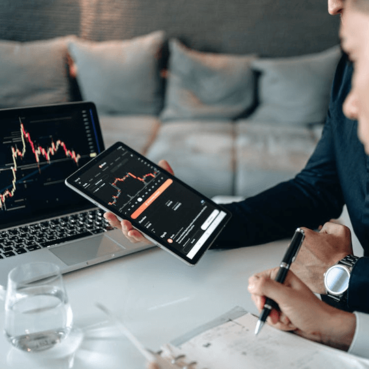 Rico Mercaencia analisis del rendimiento ilustracion